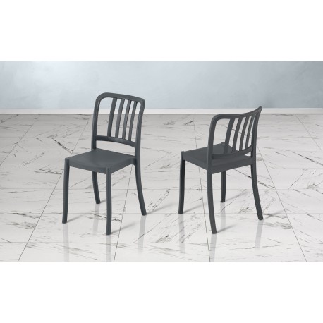 SEDIA SMARTIS  GRIGIO IN TECNOPOLIMERO IN FIBRA DI VETRO IMPILABILE PER USO INTERNO ED ESTERNO MADE IN ITALY 100%